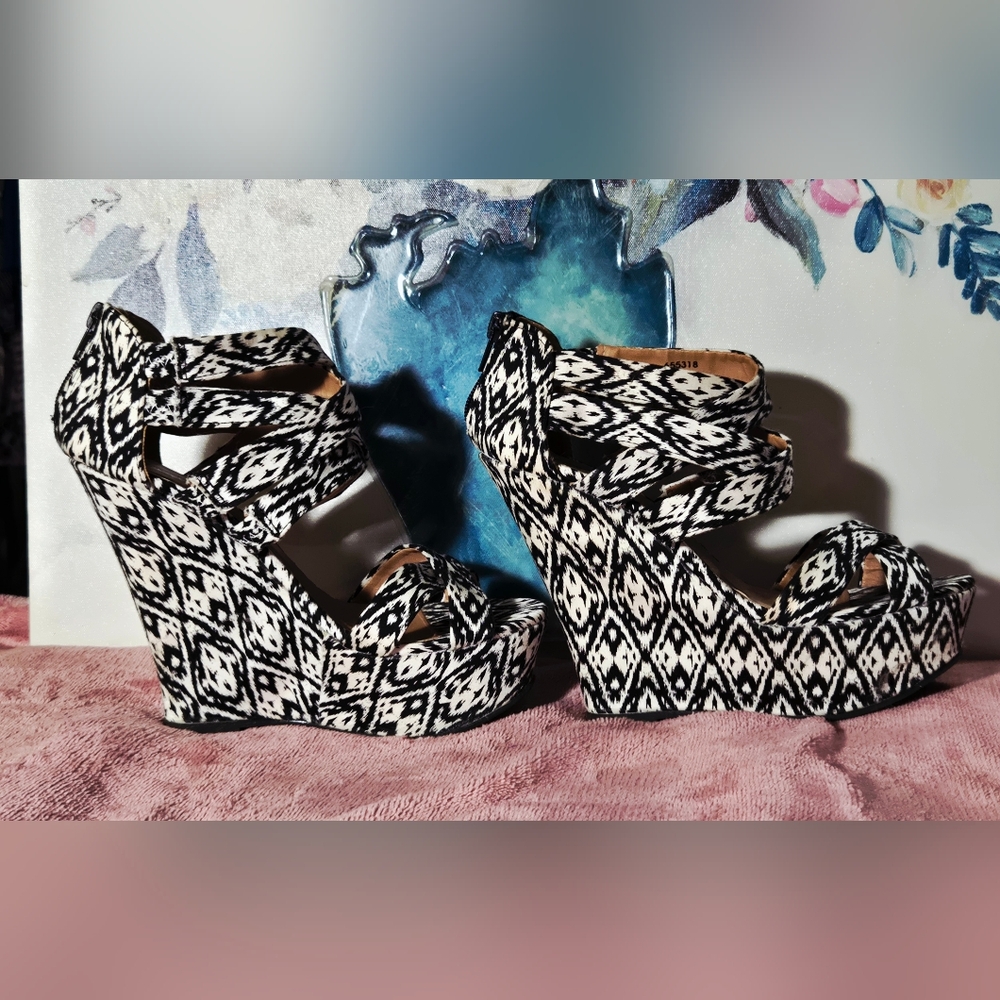 Stylish Black and White Wedge Sandals